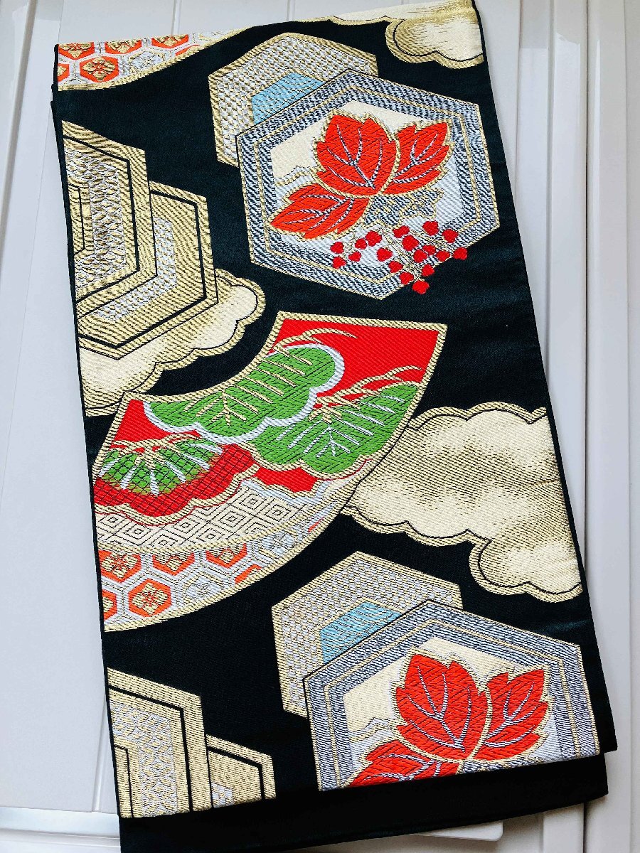 袋帯 正絹 / 黒色系 ブラック系 / 豪華な柄 扇 亀甲 松 桐 幅約31cm 着物帯 TCS着物 W56拍卖