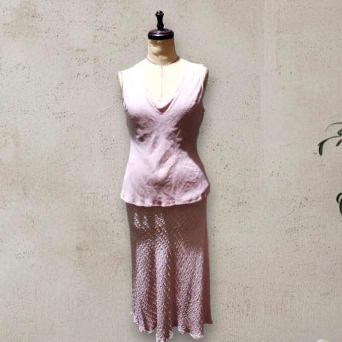 ピンク トップス×スカートセットアップ拍卖