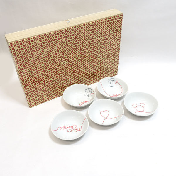 ★ DISNEY 和食器 三郷陶器 ディズニー 木箱入小鉢揃(5個) 3180-01 (0220531249)拍卖