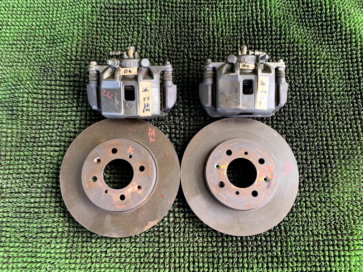 ●即決値段●Z4-1 ホンダ インサイト ZE2 純正 フロント ブレーキキャリパー ディスクローター ブレーキローター 左右 セット拍卖