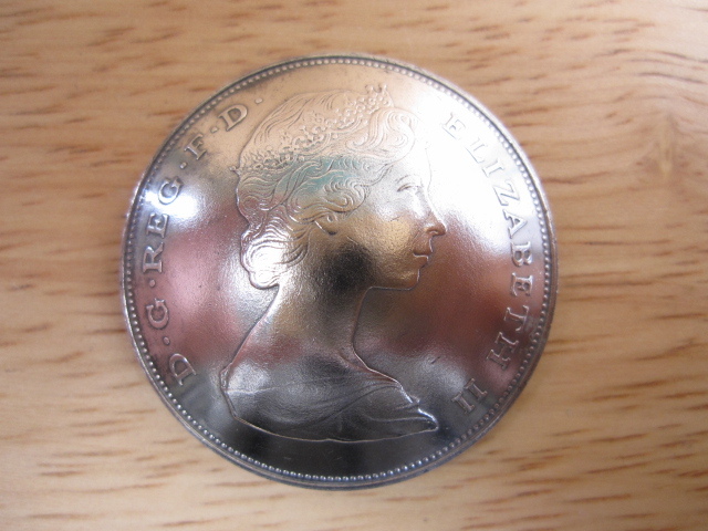 コンチョ イギリスクラウン記念貨 エリザベス2世 38mm拍卖