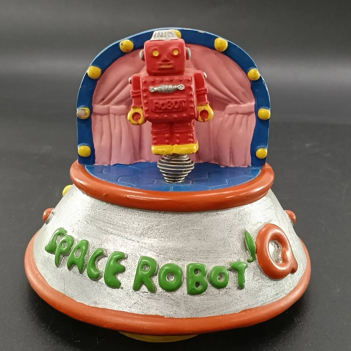 【当時物】 昭和レトロ スペースロボット 貯金箱 ファンシー お金 キャラクター おもしろ 懐かし 貯金 ロボット 人形 ヴィンテージ拍卖