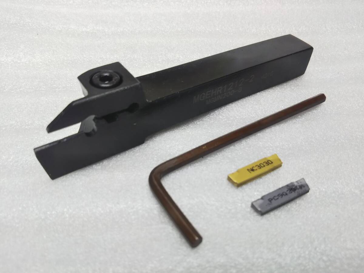 送料190円!限定プレゼント有り!★☆スローアウェイバイト 突っ切りバイト 12mmシャンク 幅2mm☆★拍卖