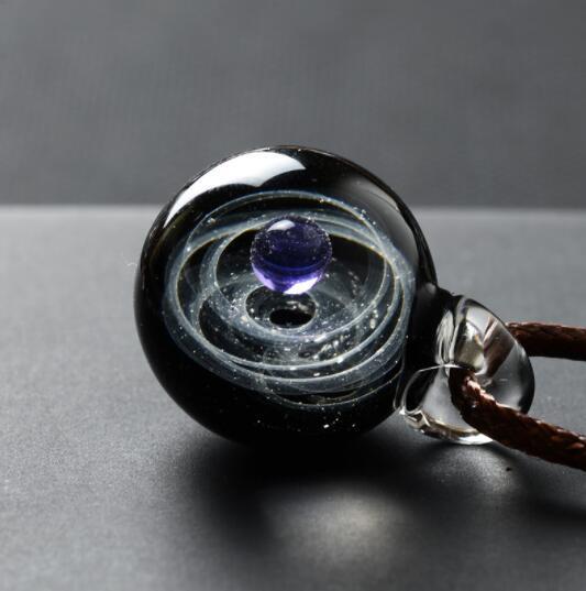 新作推薦ガラス ビーズ 惑星 ペンダント ネックレス 銀河 ロープチェーン ソーラーシステムデザインのネックレス 宇宙拍卖