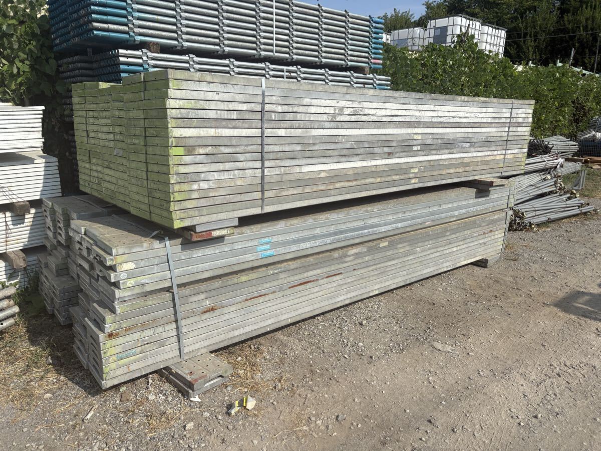 中古税込 鋼製足場板4m 相模原市発 見学引取可能 枠組み足場 ビデ DIY拍卖