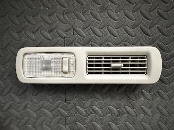日産 NISSAN セレナ C26 純正 リア R リヤ 左 L エアコン吹き出し口 ルームランプ 室内灯 27924-CY000/27923-CY000 No.10171拍卖