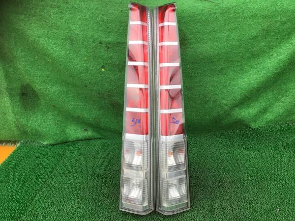 H ムーヴ カスタム L150S L160S L152S 純正 左右 テールランプ テールライト テールレンズ ストップランプ 管理号13598拍卖