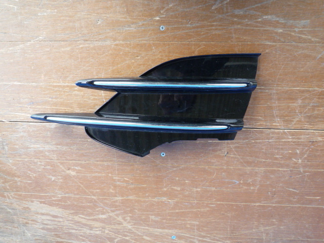 BJ6 ベンツ V297 EQS AMG グリル 右 A2978852202拍卖