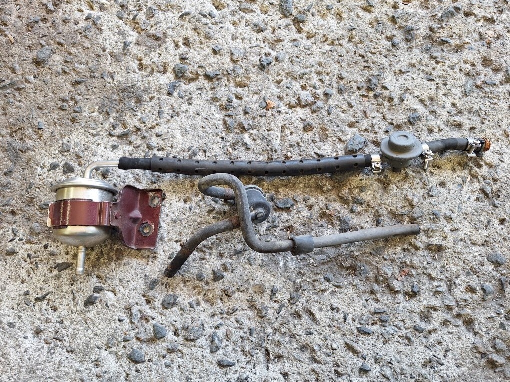 C33 ローレル 燃料フィルター、配管 No.31拍卖