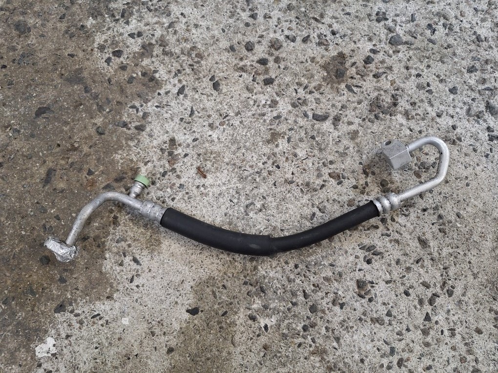 スカイライン ローレル RB25DET エアコン高圧ホース No.ko拍卖