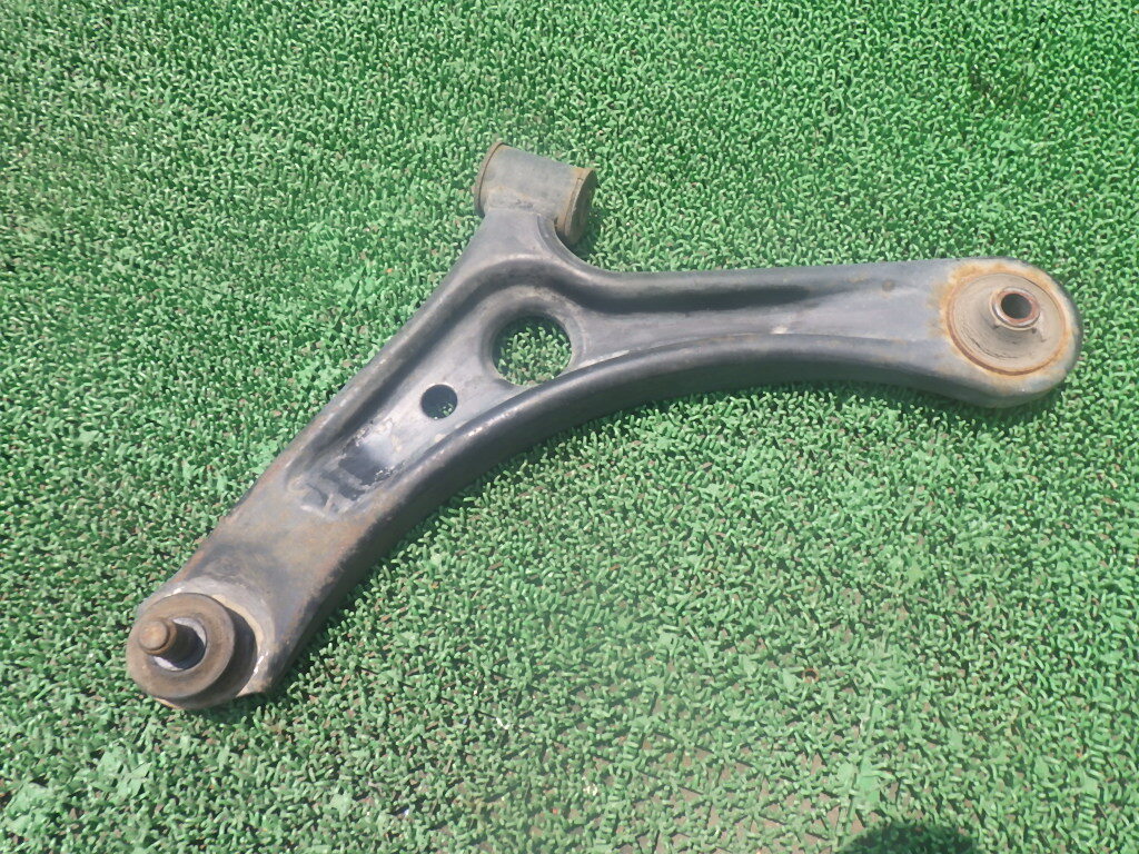 モコ MG22S MRワゴン MF22S 左 ロアアーム拍卖