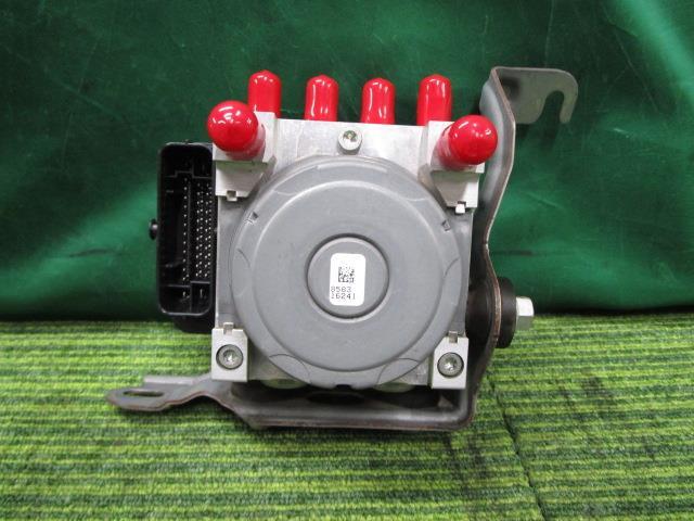 ハスラー DBA-MR31S ABSアクチュエーター Xターボ 56110-65P12【岐阜発】拍卖