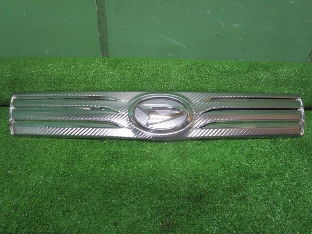 タント DBA-L375S ラジエータグリル カスタムX 53105-B2090【岐阜発】拍卖