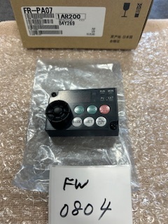 FW-0804 三菱 インバーター用 操作パネル FR-PA07 未使用保管品 2014年製拍卖