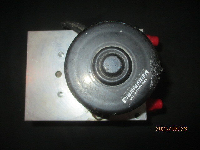 ■フォルクスワーゲン ゴルフ4 ABSコントロールユニット 中古 1J0614217C 1J0907379H AGN ブレーキ ABSポンプ ABS/EDS パサート A3 S3 ■拍卖