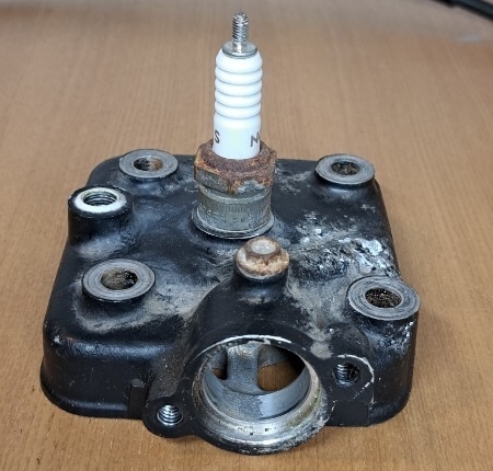 SUZUKI RG50Γ ガンマ NA11A シリンダーヘッド ウルフ50 スズキ ガンマ50拍卖