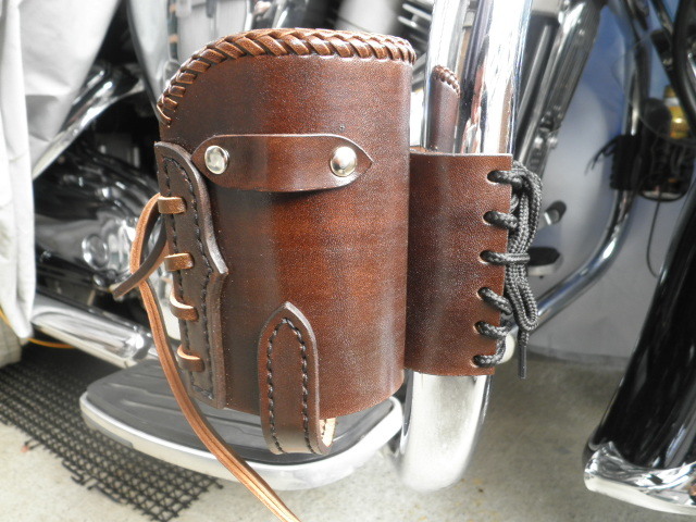 栃木レザー製 ドリンクホルダー コードパンカラー ハーレー アメリカン バイク拍卖