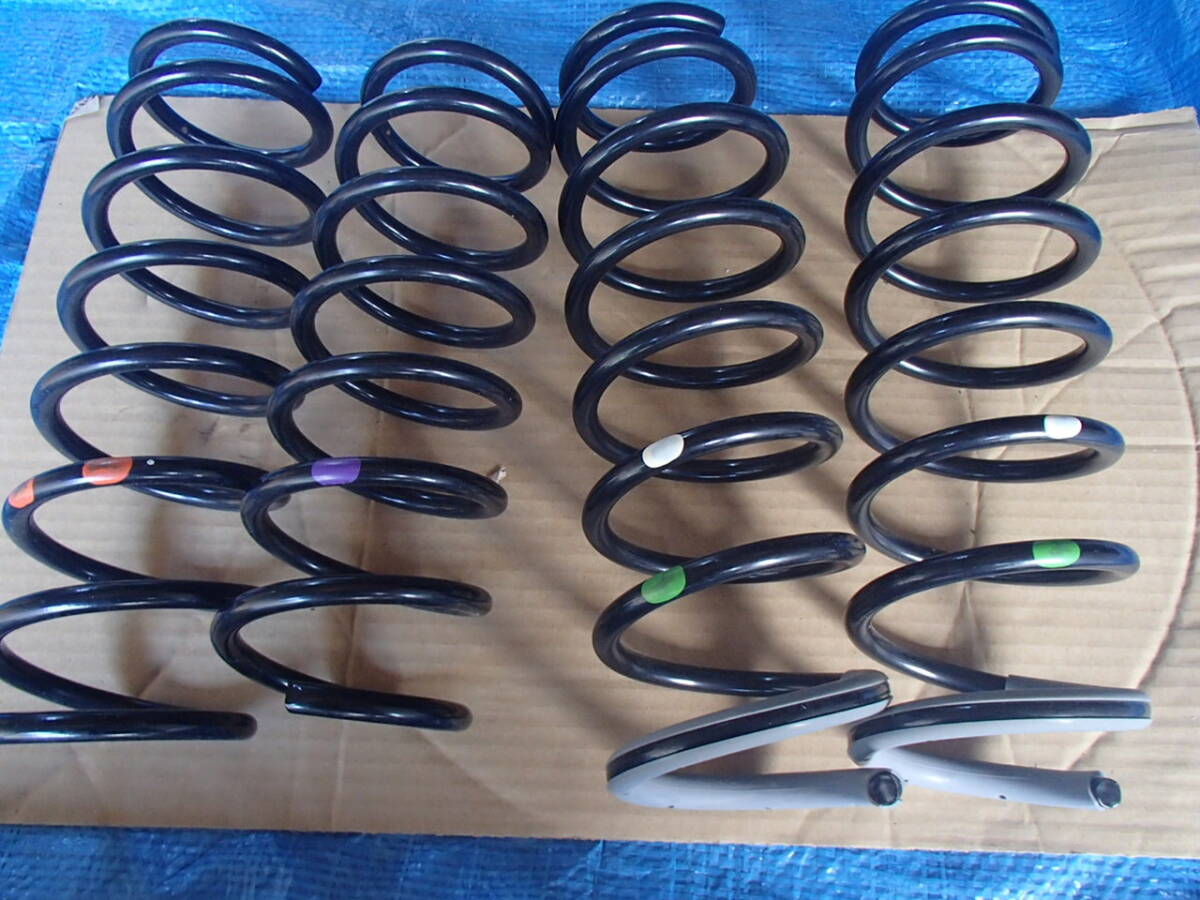 新車外し ジムニーJB74W純正 ノーマル スプリング バネ コイル 1台分 Jb64 JB23等に拍卖