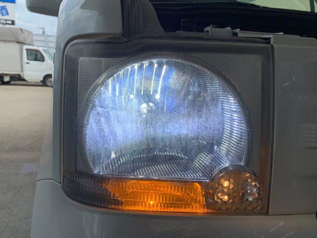 『psi』 ダイハツ L575S ムーヴコンテ 右ヘッドライト コイト 100-51963 H24年式拍卖