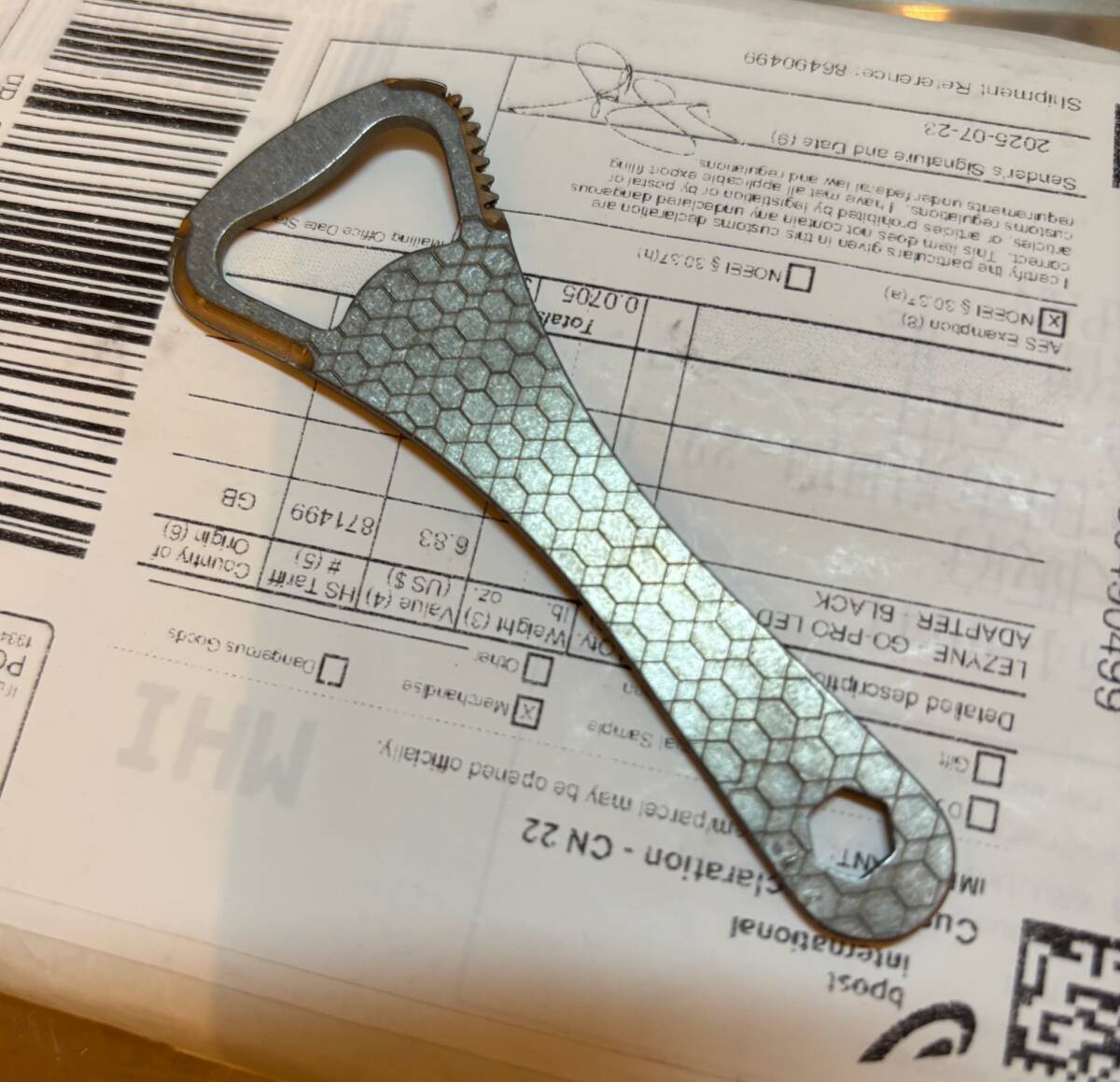 レア ラス1 片面レーザーエッチング柄入り Maratac チタン War Claw マルチツール EDC 防犯・防災グッズ拍卖