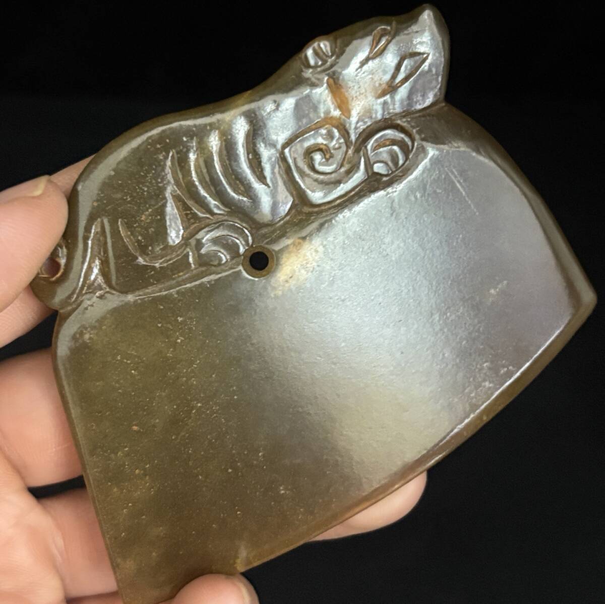 旧 清代 和田玉 瑞獣 玉斧 天然石 時代物 中国古美術 古賞物 古置物 唐物 S78拍卖