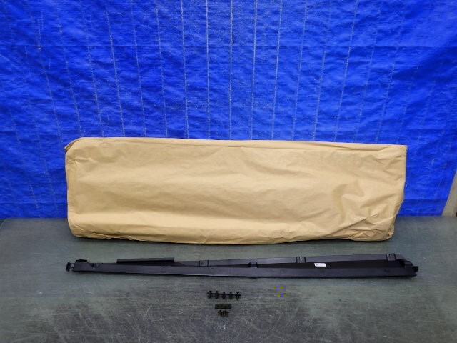 L589 ハリアー MXUA80 MXUA85 モデリスタ 右 フロントドア パネル サイドスカート 76913-750R2 AXUH80 AXUH85 未使用品 美品拍卖