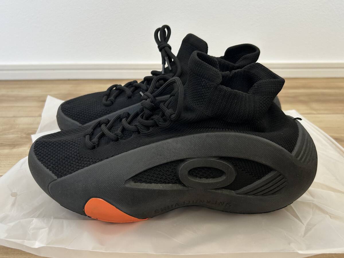 送料込 新品  黒ニットスニーカー 25㎝ ブラック adidas harden似 アディダス ハーデン風 バッシュ拍卖