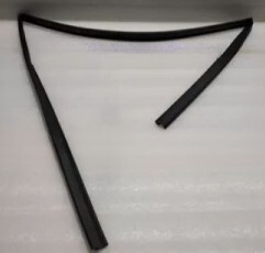 ホンダ フィット RS GE8 GE9 未使用 純正 フロントドア ランチャンネル ガラスラン 左 ゴム ラバー モール H1483-2拍卖