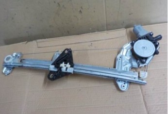 新品未使用 純正 ホンダ フィット RS GE8 GE9 フロントドア パワーウィンドウ レギュレーター 右 モーター H1485-1拍卖