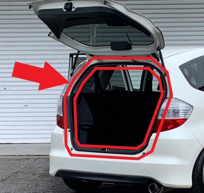 新品未使用 純正 ホンダ フィット RS GE8 GE9 トランク テールゲート ウェザーストリップ ゴム ラバー モール H1518-1拍卖