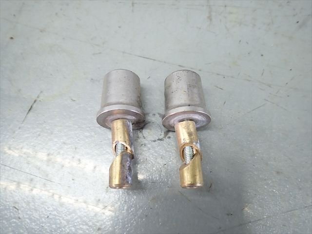 β250729-3 DUCATI ドゥカティ モンスター1200R ZDMMA01JA (H29年式) 純正 バーエンド ウエイト 破損無し 左右セット!傷有!拍卖