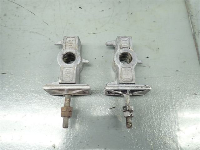 β250731-1 ホンダ VTR250 MC33 キャブ車 (H10年式) 始動動画有 純正 チェーンアジャスター 左右 破損無し!拍卖