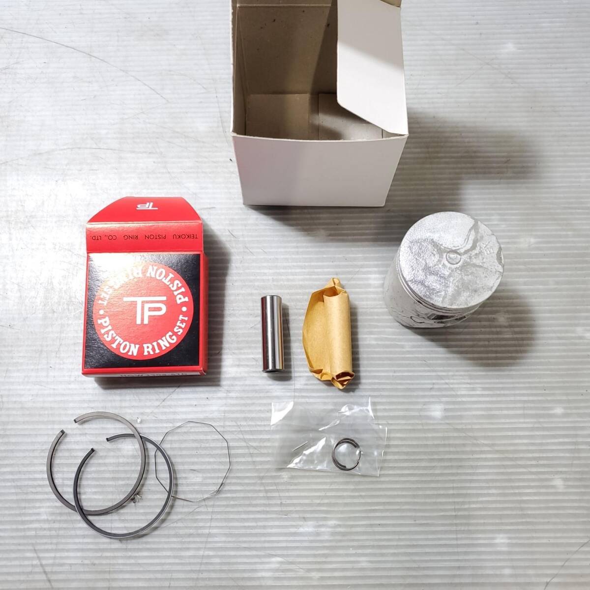 HONDA リード90 HF05 ピストンセット LEAD ホンダ拍卖