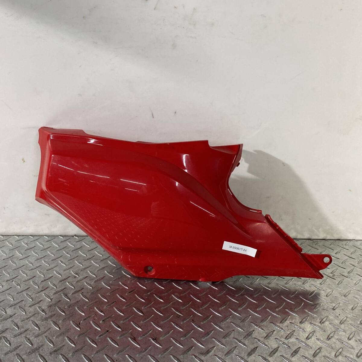 HONDA スーパーカブ110プロ サイドカウル 右 ホンダ拍卖