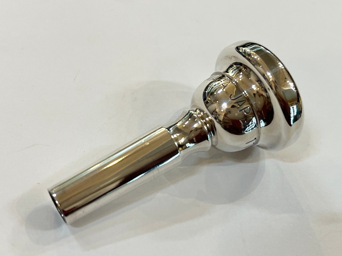 ヤマハ コルネットマウスピース 11E4 ショート 新品長期保管品【中古】【西巣鴨】拍卖