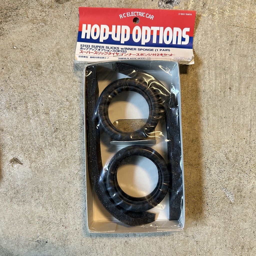 未使用品 TAMIYA / タミヤ 53133 スーパースリックタイヤ インナースポンジ付き 2本セット オプションパーツ 残3拍卖