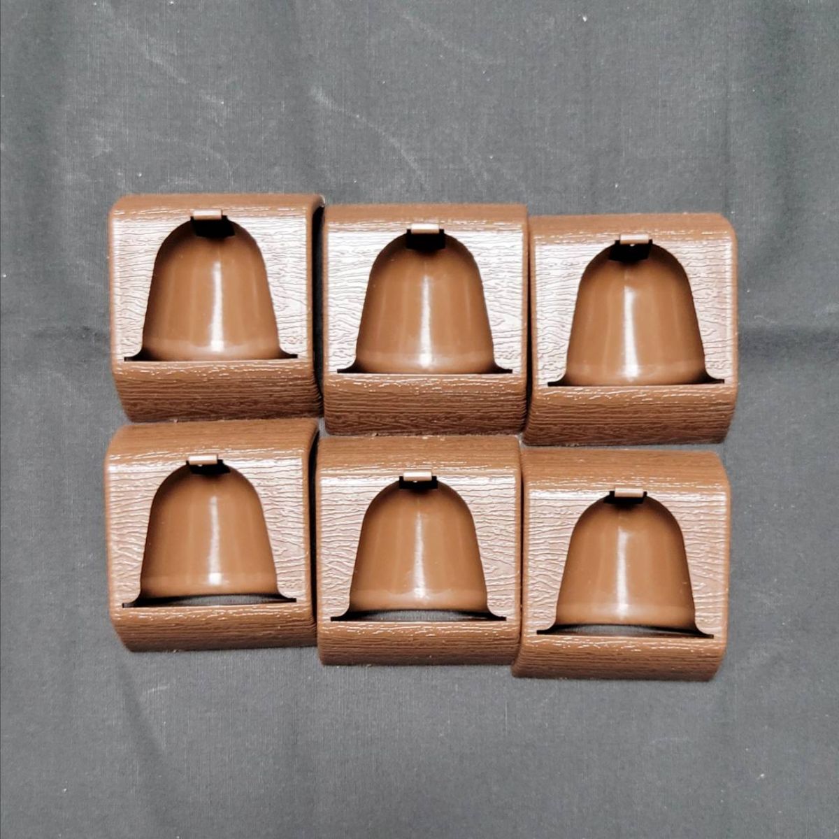 ゼリーホルダーエイト8g 丸底エサ皿6個 昆虫ゼリー プロゼリー クワガタ カブトムシ 小動物 ハムスター ハリネズミ拍卖