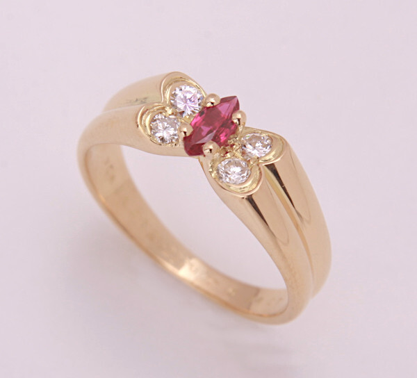 《質屋出品》ヴァンクリーフ&アーペル★セリア18kt天然ルビー+ダイアリング★C-6221拍卖