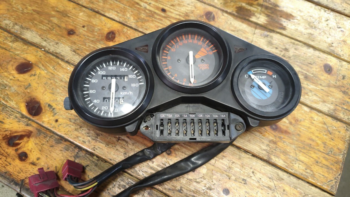 CBR250F 純正メーター 59231km拍卖