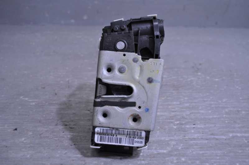 ジープ コンパス 後期(MK49) 純正 破損無 取付OK 動作保証 左 リア ドアロックアクチュエーター k091480拍卖