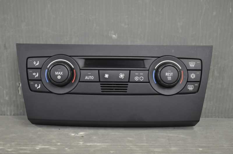 BMW 325i Mスポーツ ツーリング E91 右H 前期 (VS25) エアコンスイッチ A/Cスイッチ 破損無 取付OK 動作保証 6411 6983944-01 s020734B拍卖