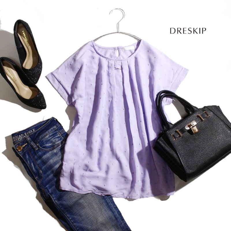 美品 DRESKIP ドレスキップ 株) ワールド 夏 綺麗いろ 刺繍 ドット 柄 タック 丸首 アクセサリー 半袖 シフォンカットソー M ラベンダー 紫拍卖