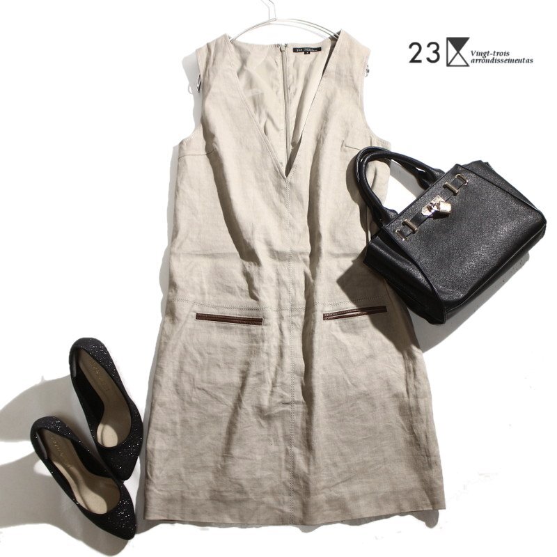 美品 23区 株) オンワード樫山 夏 飾りレザー ストレッチ リネン Vネック ノースリーブワンピース 麻 9号 38 グレー ベージュ ミセス 上品拍卖