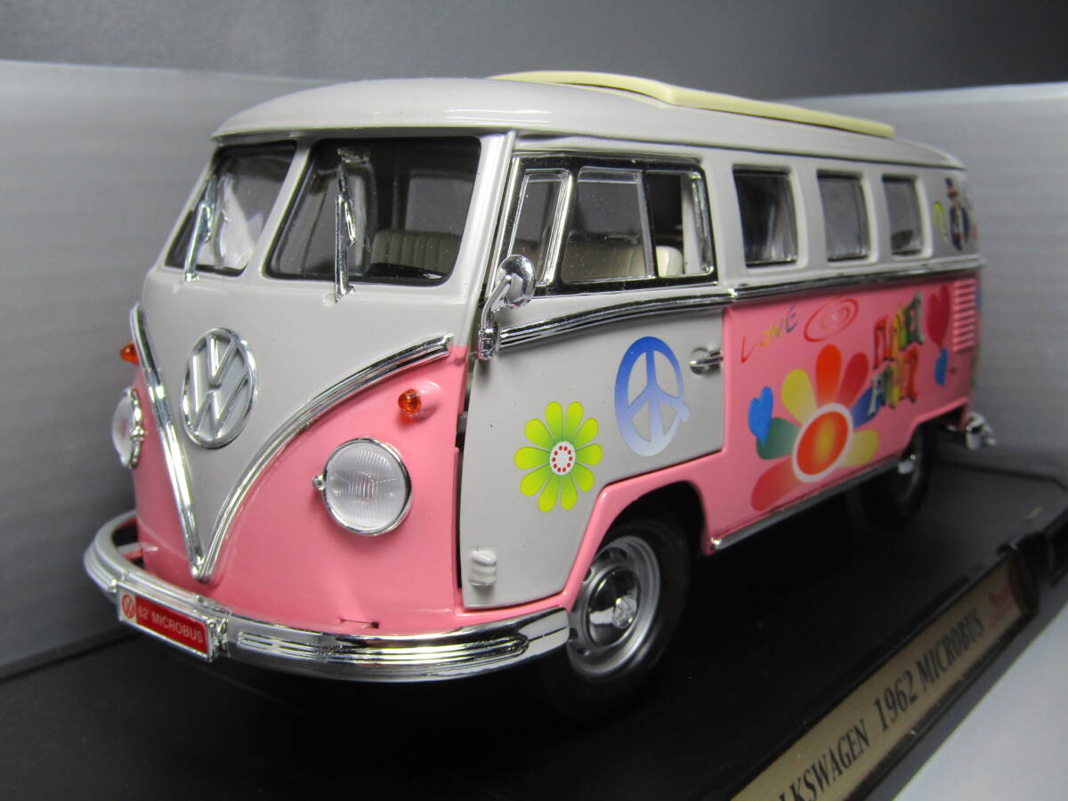 Volkswagen 1/18 フォルクスワーゲン バス T1 サイケ Love & Peace トランスポーター マイクロバス VW デリバン 6V TypeⅡ FLAT4 60s拍卖