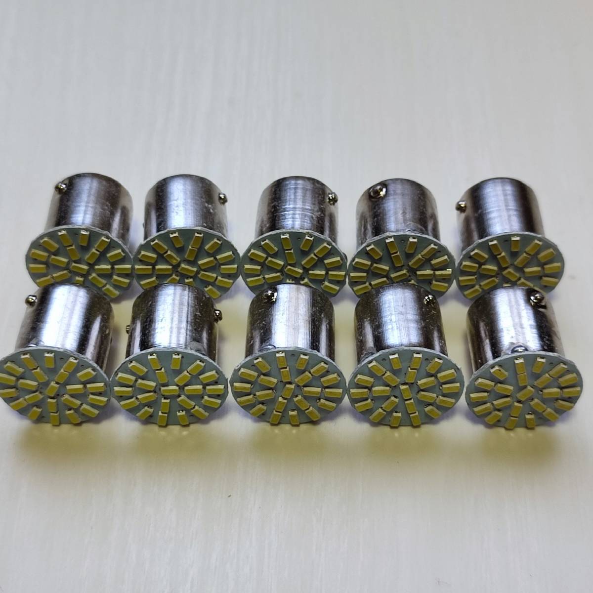 30個 BA15S S25 シングル球 22連 並行ピン12V 24V LED 電球 ホワイト 白 デコトラ マーカー /22拍卖