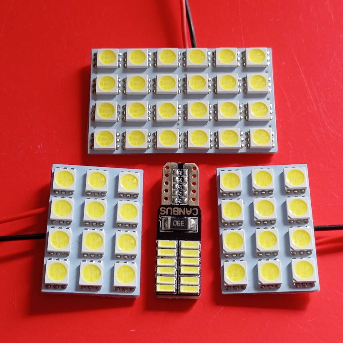 爆光!カローラ ツーリング ルームランプ 基盤タイプ 4個セット T10 LED ホワイト トヨタ ZRE212W NRE210W /s12/s24/24/拍卖