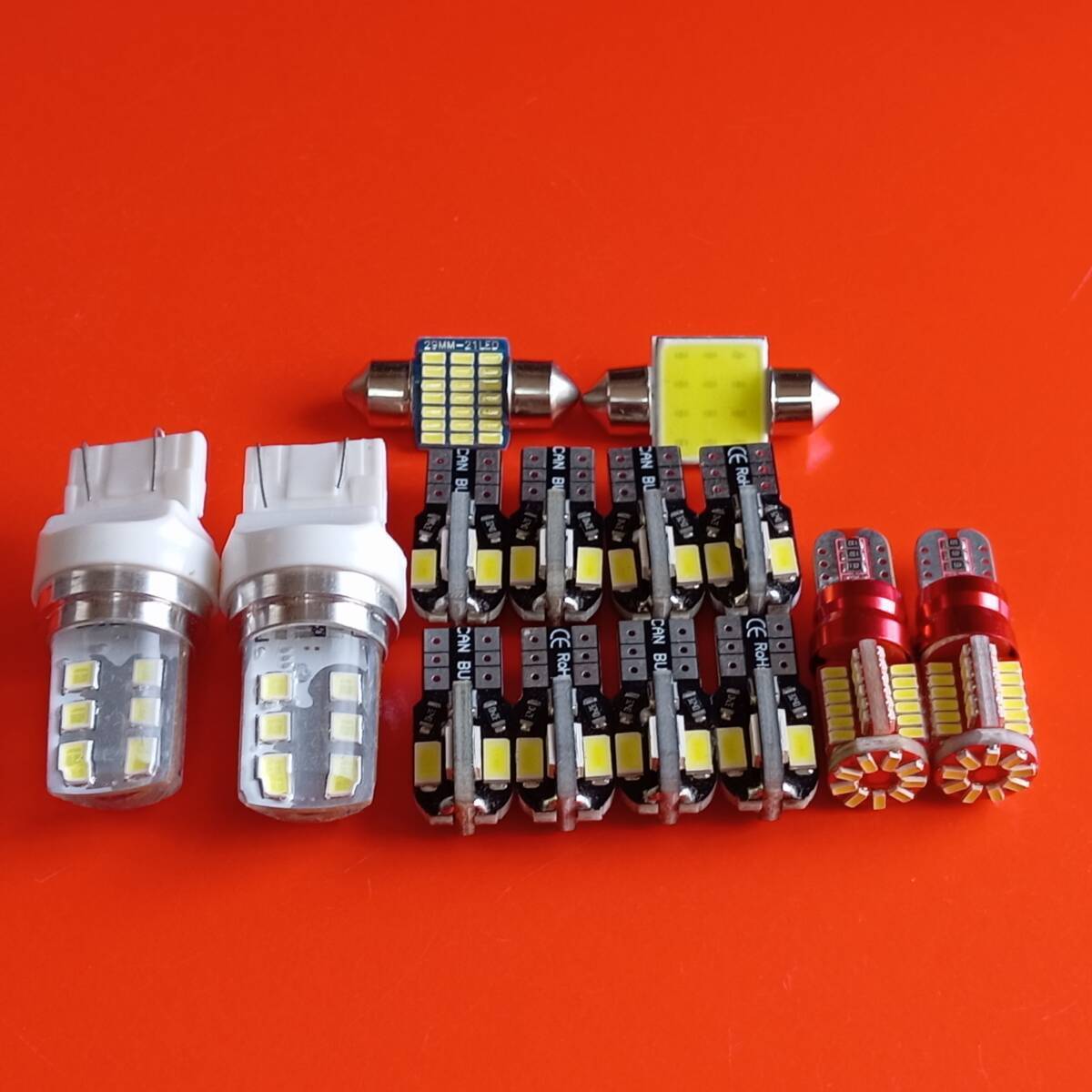 ZVW30系 プリウス 後期 超爆光!T10 LED ルームランプ ナンバー灯 バックランプ ポジション 14個セット ホワイト トヨタ /12/57/8/t28拍卖