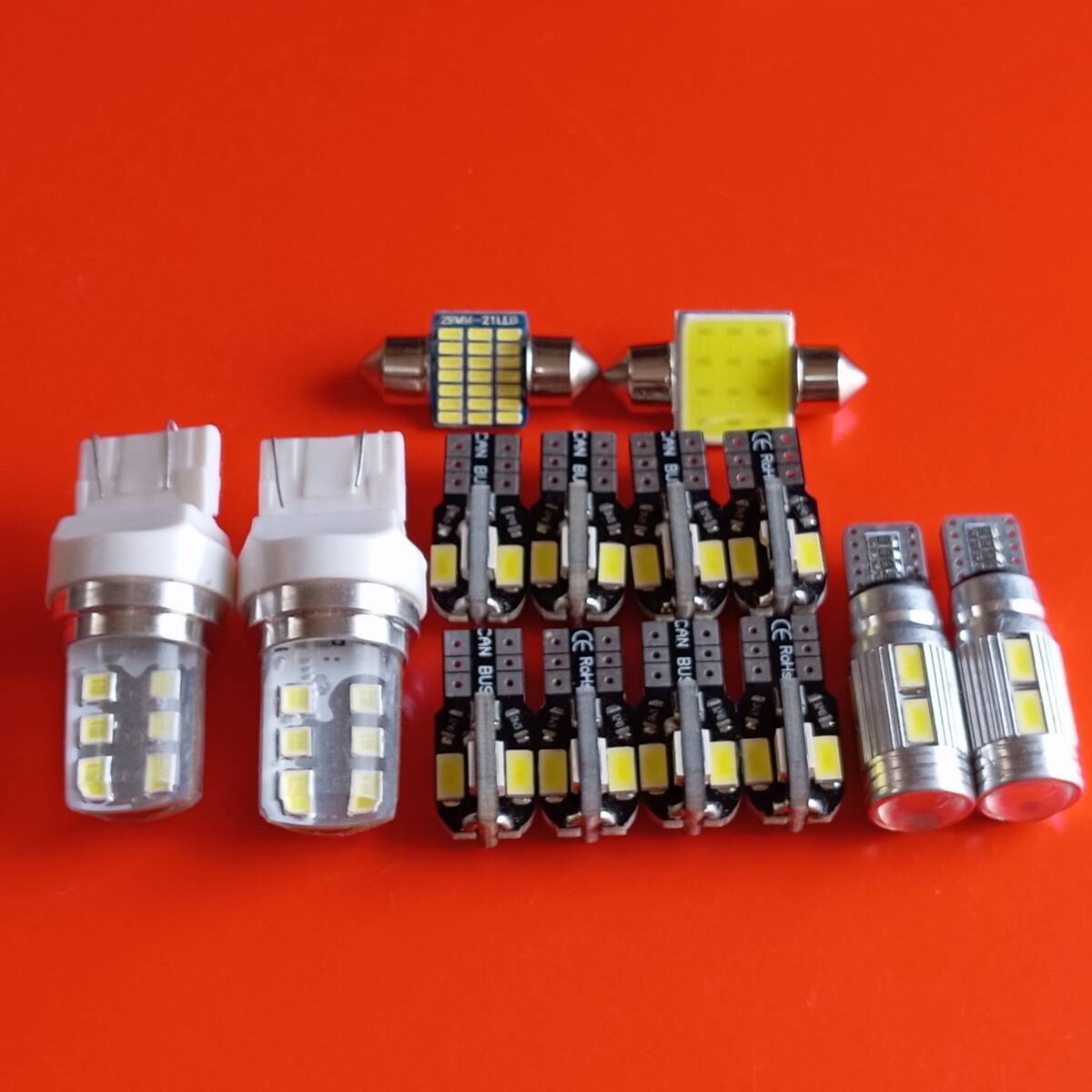 ZVW30系 プリウス 後期 超爆光!T10 LED ルームランプ ナンバー灯 バックランプ ポジション 14個セット ホワイト トヨタ /12/10/8/t28拍卖