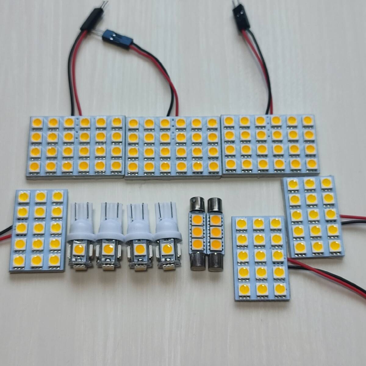 200系 ランクル 電球色 ウォームホワイト 暖色 LED ルームランプ 12個セット トヨタ ランドクルーザー /d24/d15/d3/d5拍卖
