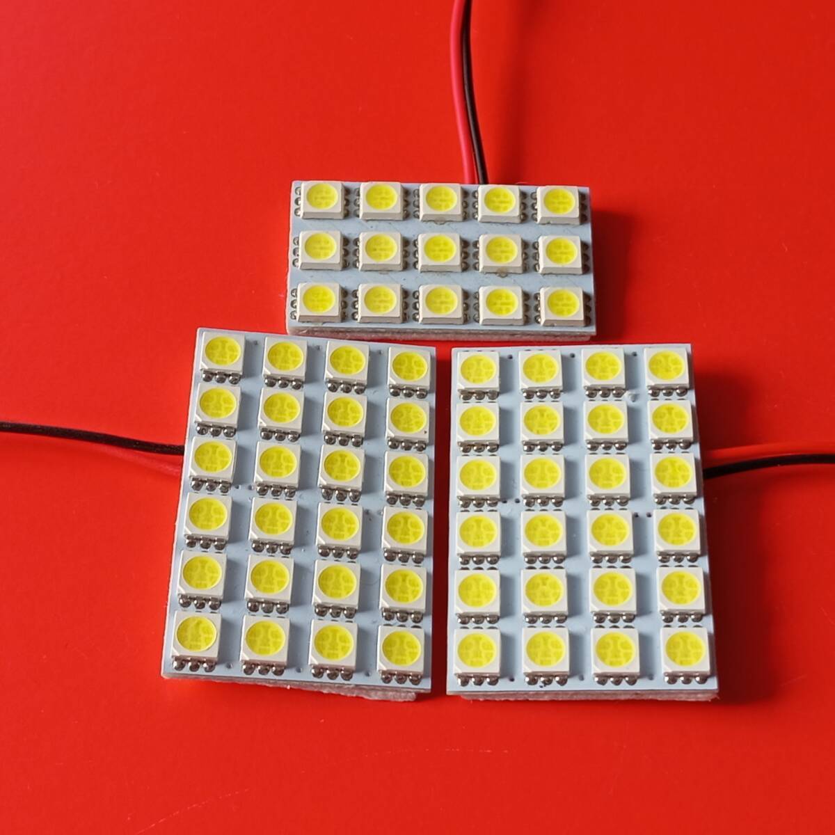 新型 70 ランドクルーザー 70ランクル 再再販 超爆光! T10 LED ルームランプ 3個セット トヨタ /s24/s15拍卖